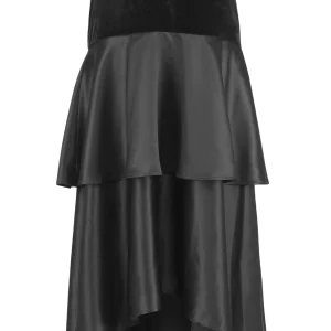 Chic Black Layered Skirt