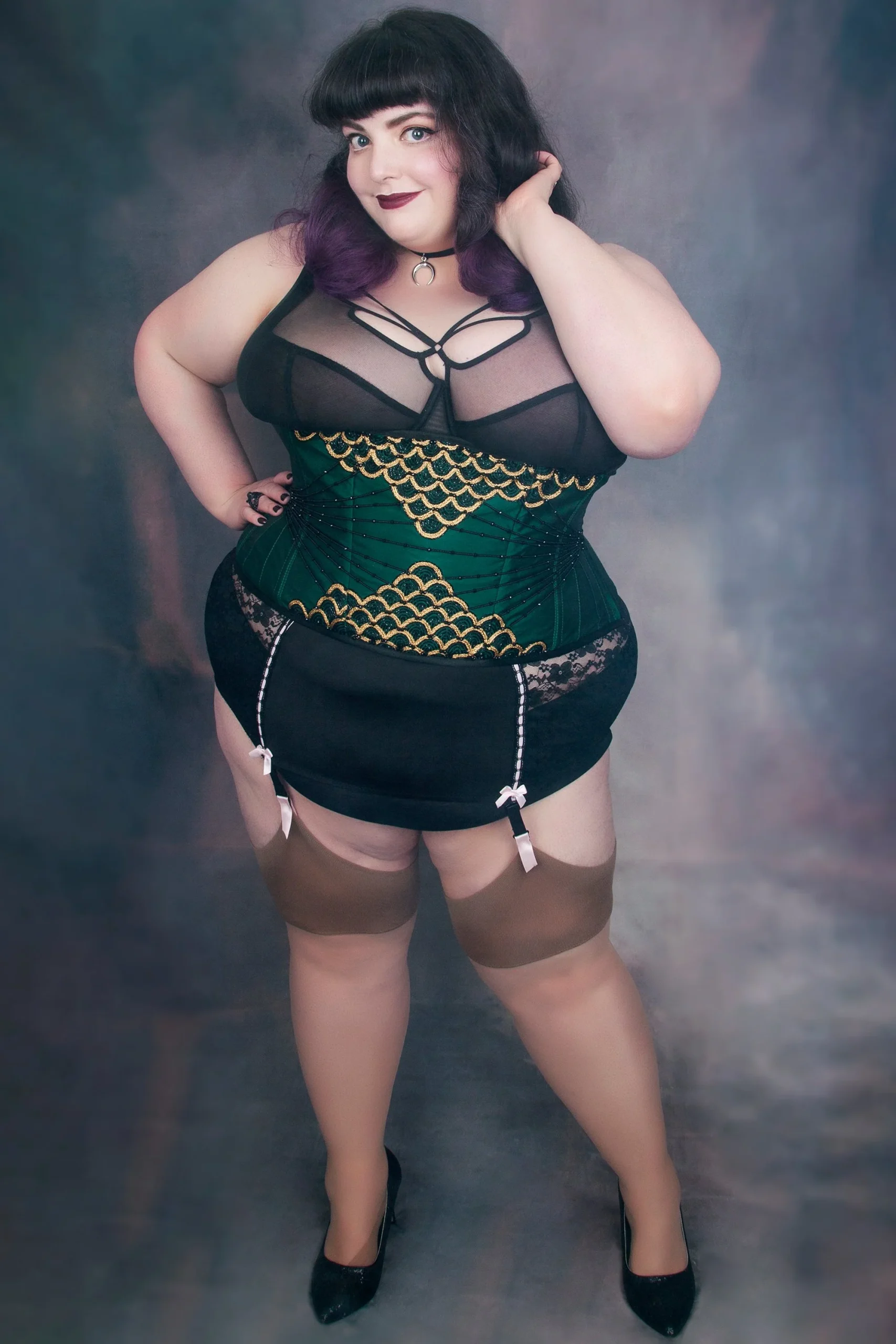 CORSET SERRE-TAILLE WASPIE EMBELLI COUTURE VERT – Image 9