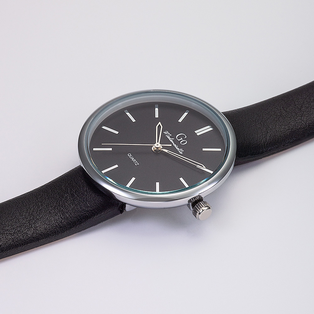 Montre Femme Boîtier Argenté Bracelet Synthétique Noir – 699317 – Image 2