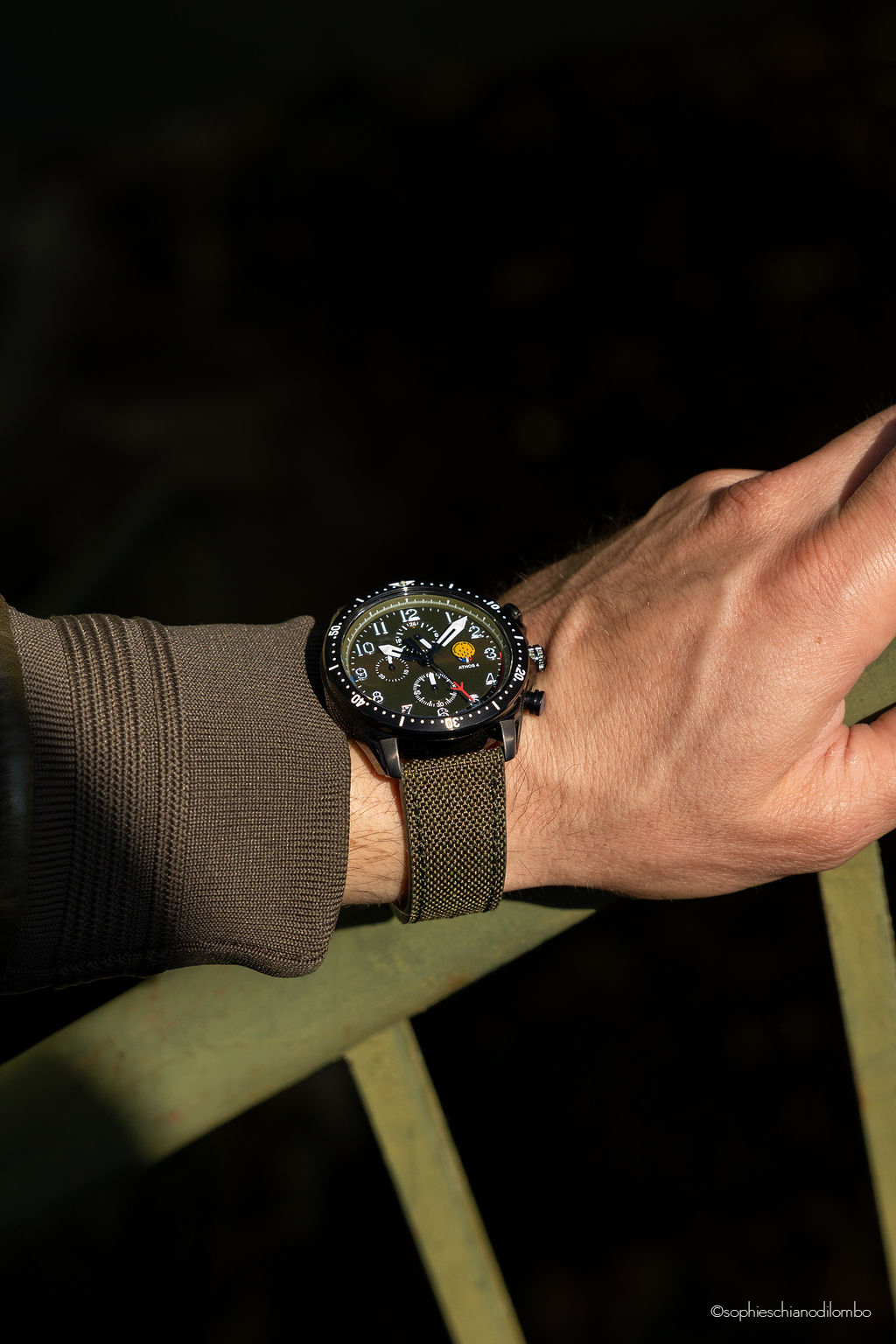 Montre Chronographe Cadran et Bracelet Kaki A4-100C-668134 – Image 2