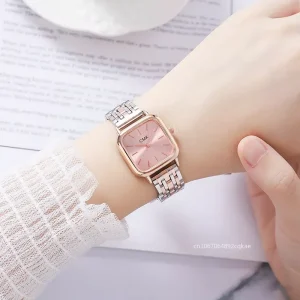 Montre carré bracelet en acier inoxydable