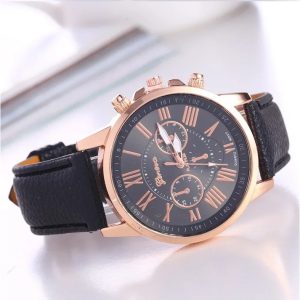 Montre femme bracelet noir cadran doré