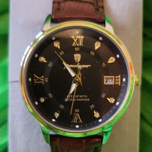 Montre ronde noir pour femme