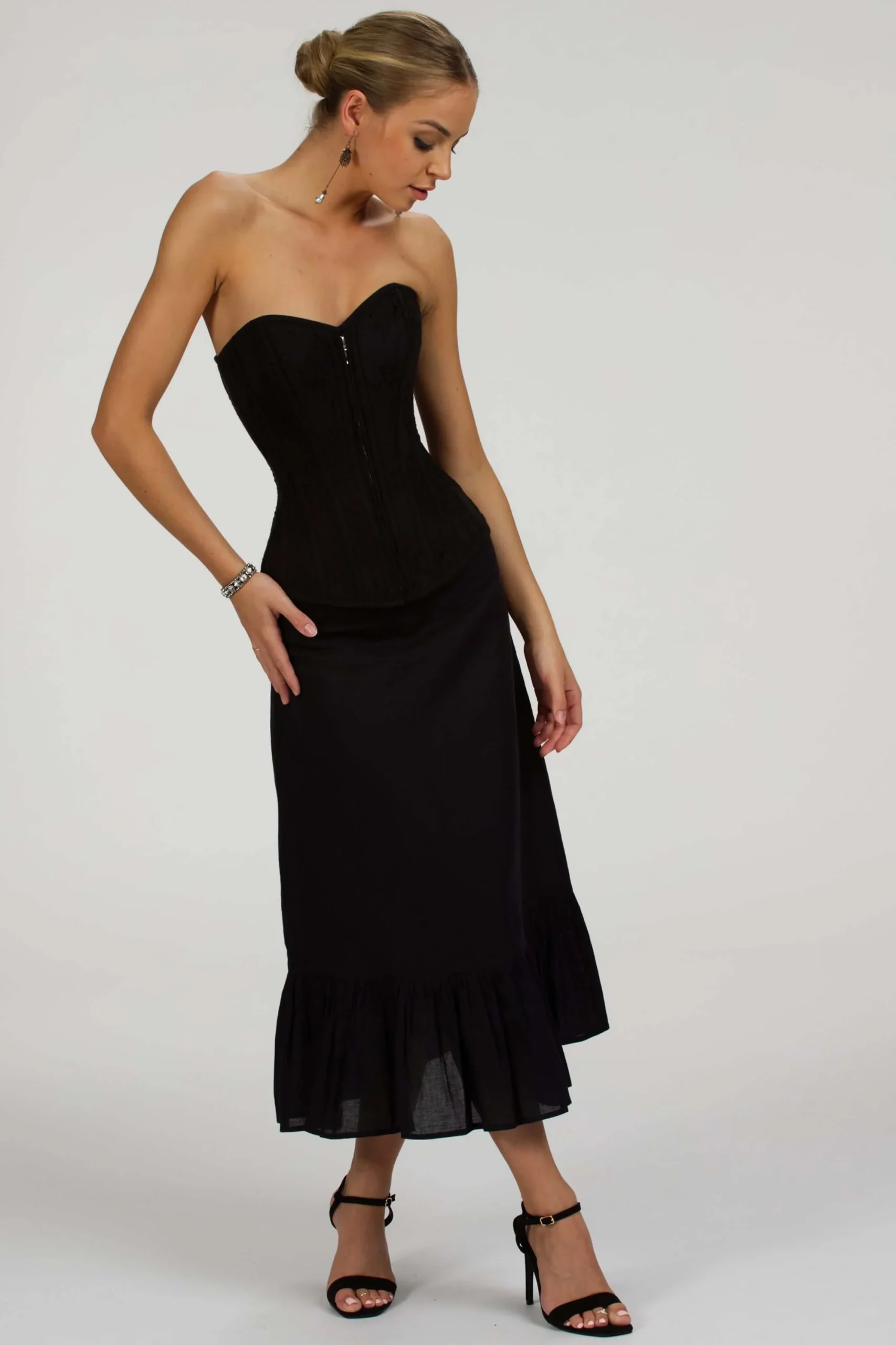 Dahlia Corset noir en coton avec broderie anglaise et fermeture Éclair devant – Image 5