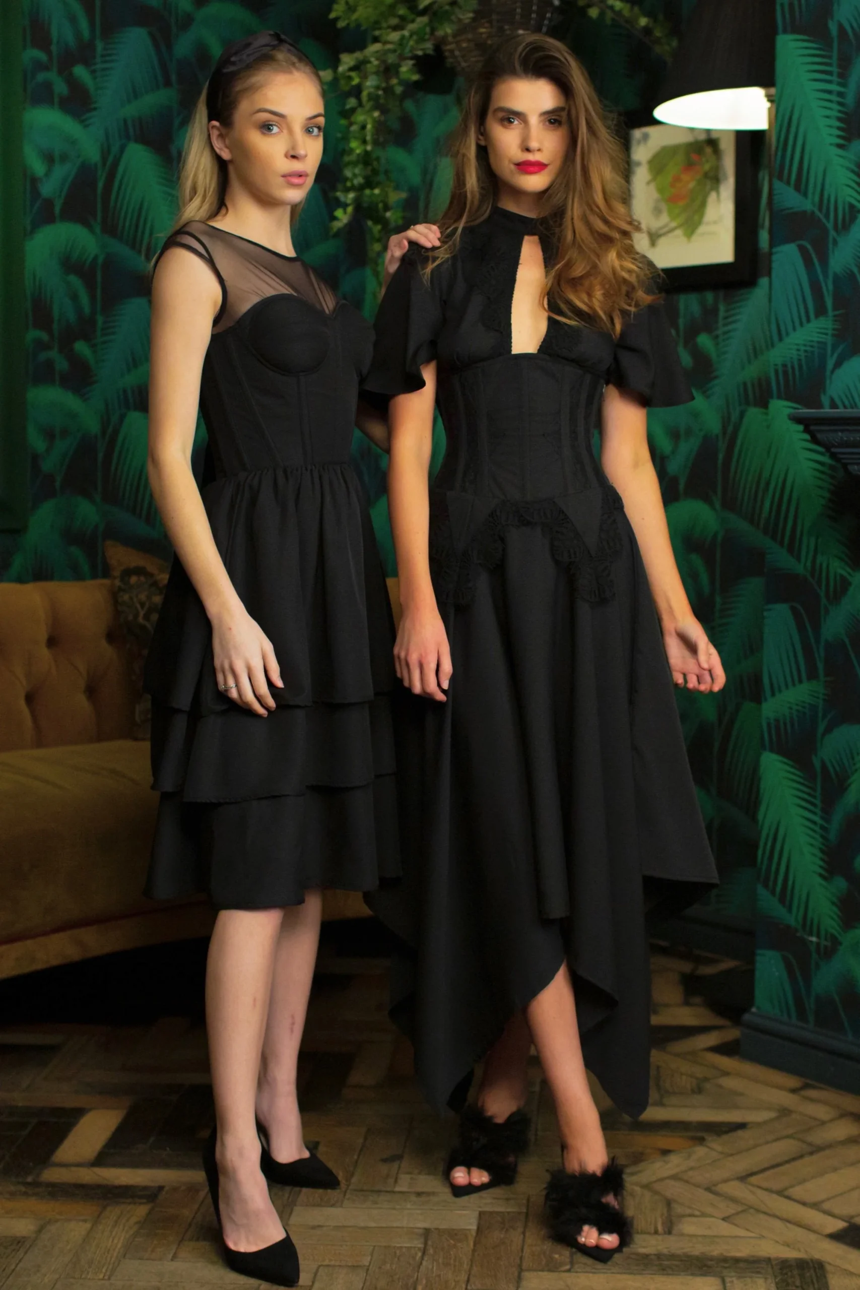 Black Corseted Dress with Lace Detail – Image 9