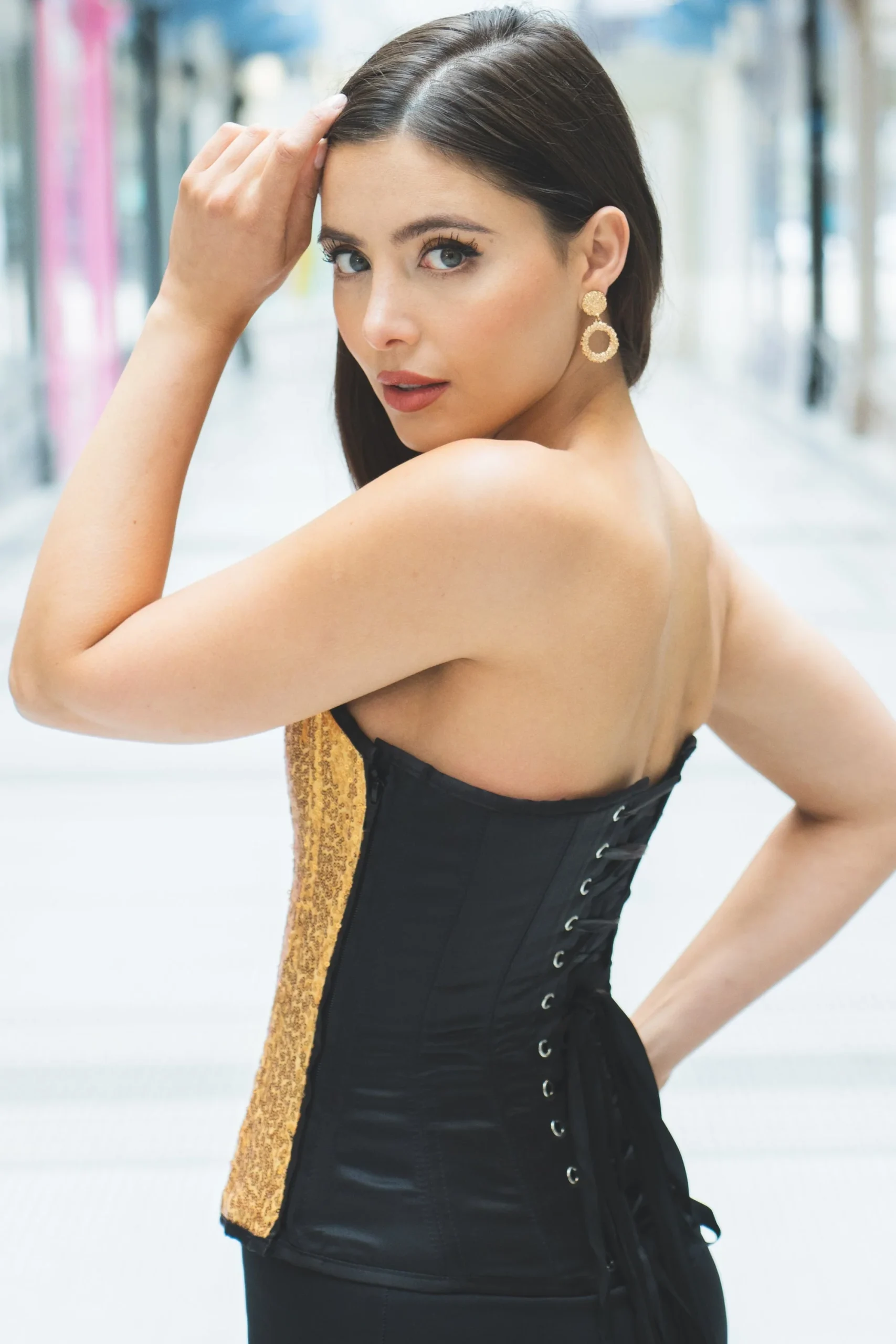 GOLD SEQUIN AND BLACK SATIN INSTANT SHAPE OVERBUST – Image 5