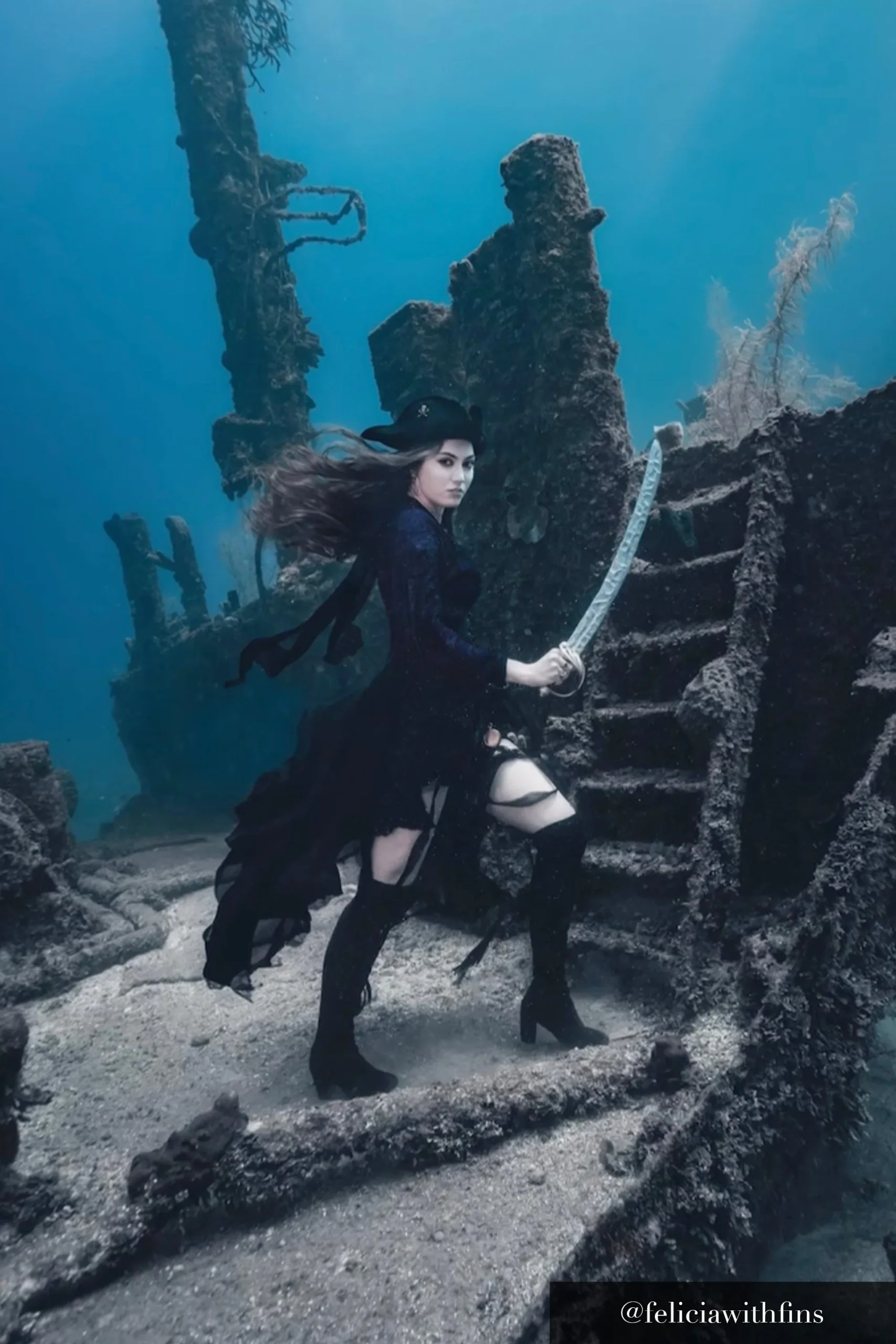 Corset Tuxedo Jacket – Image 7