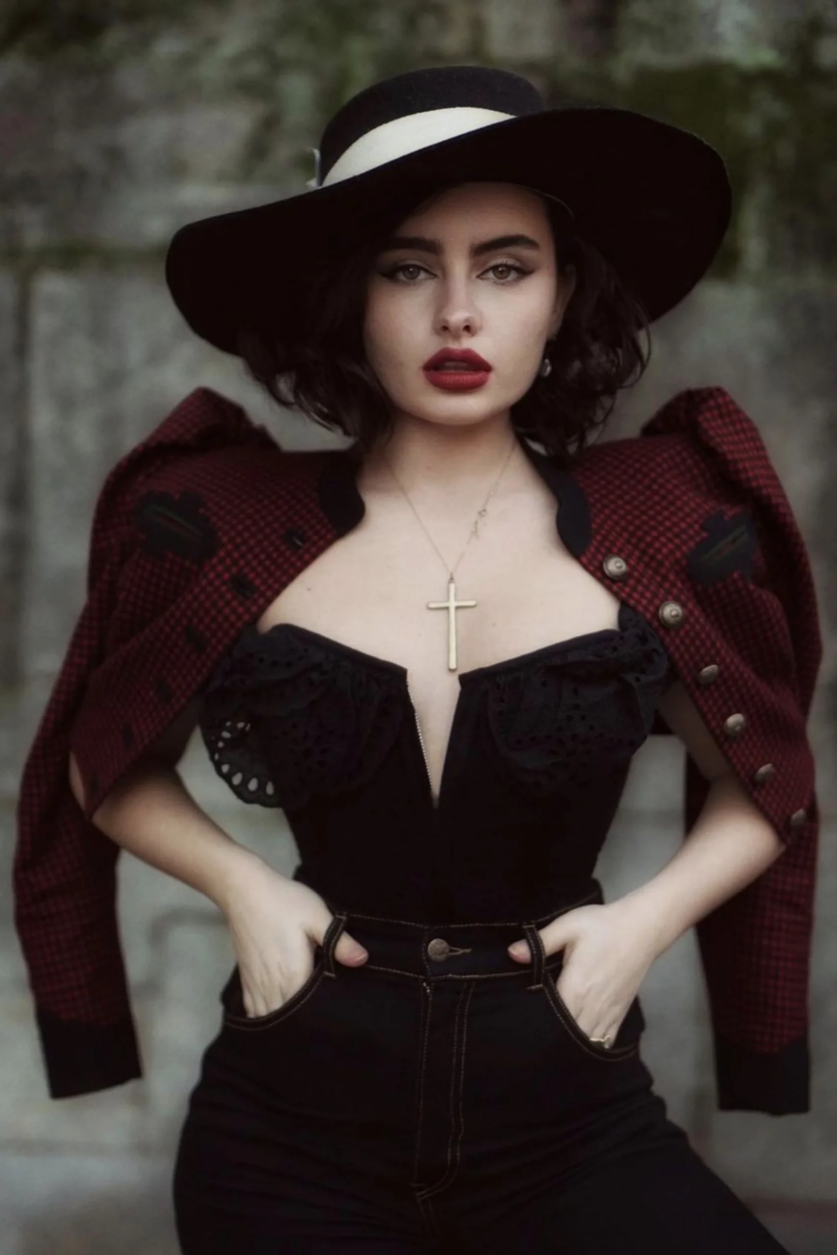 Alyssum Corset noir en coton avec broderie anglaise et manches à volants – Image 4