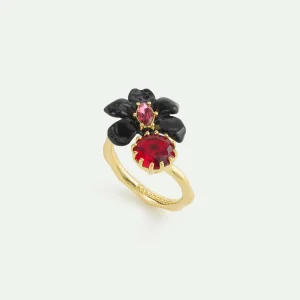 Bague ajustable orchidée noire, cristal rose et pierre facettée rouge