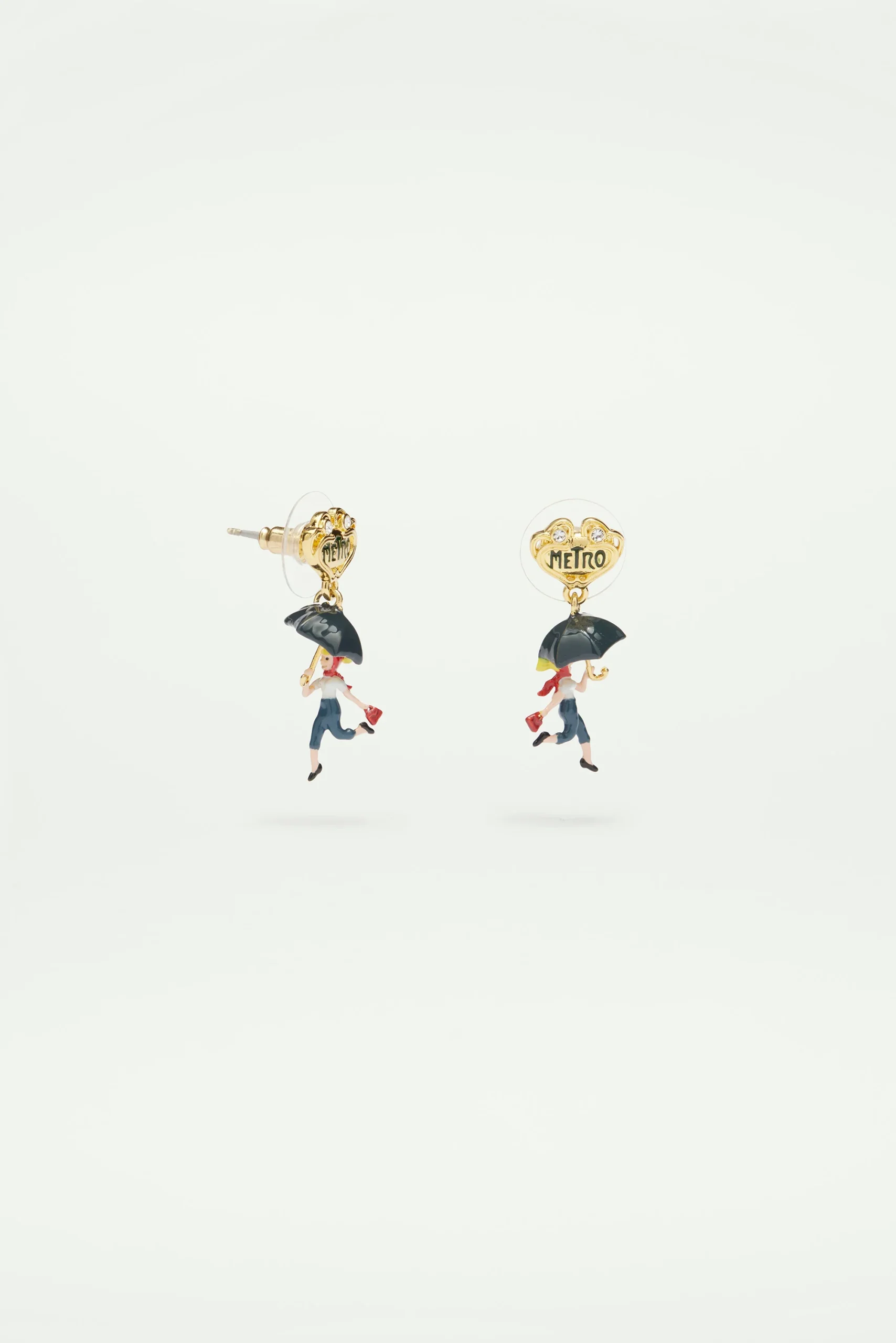 Boucles d'oreilles tiges femme sous son parapluie – Image 3