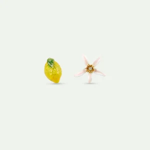 Boucles d'oreilles asymetriques citron et fleur d'oranger