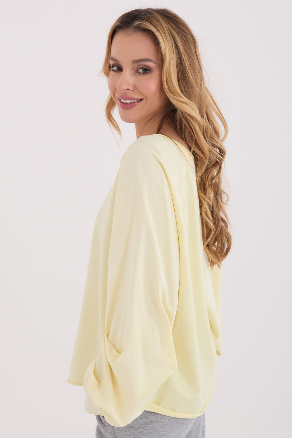 Chemise manche longue jaune – Image 3