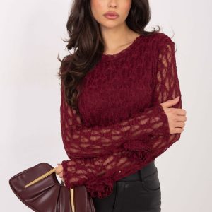 Blouse en dentelle rouge