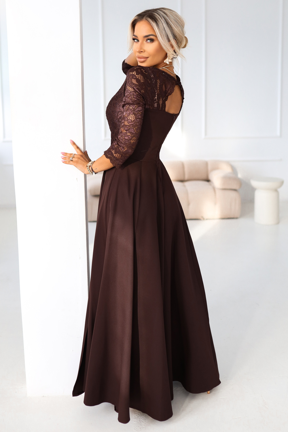 Robe longue brune – Image 2