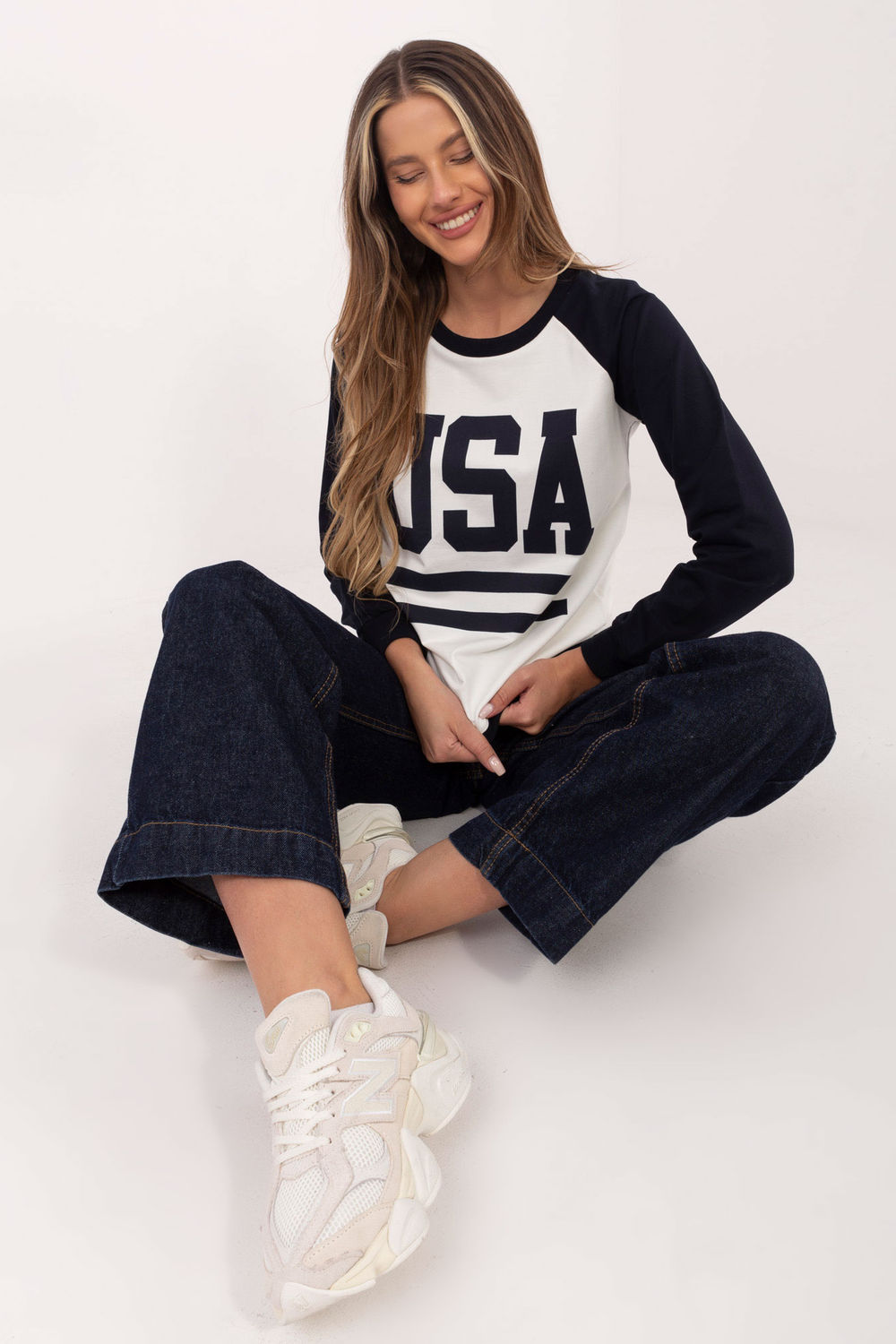 Sweatshirt bleu marine – Image 2