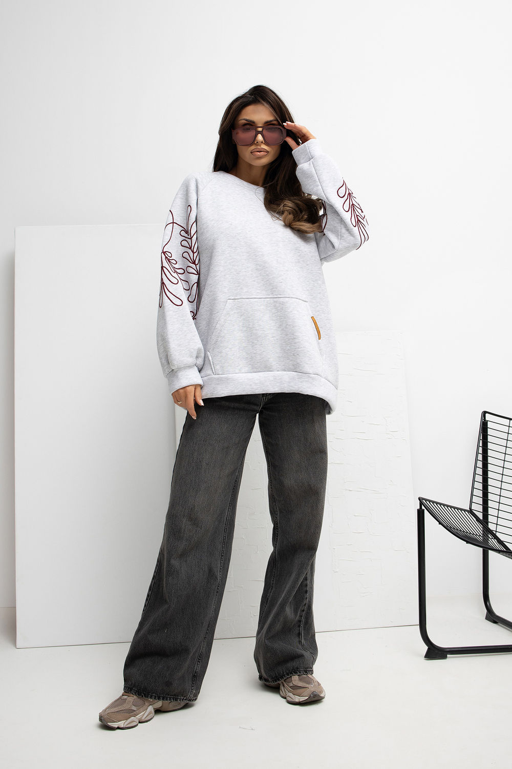 Sweatshirt gris – Image 2